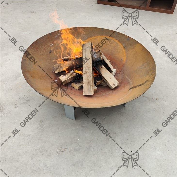 Κλασικό σχέδιο Rust Fire Pit
