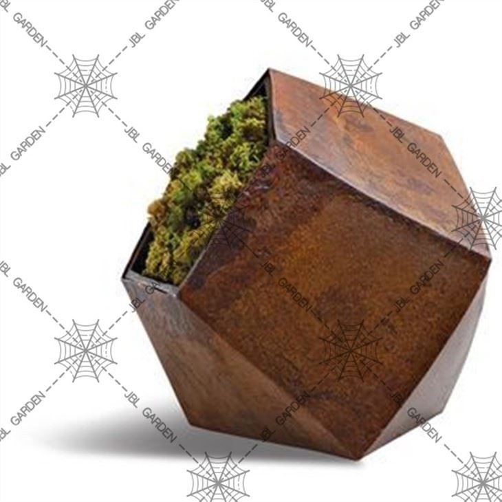 Μεγάλα ορθογώνια κουτιά φυτευτήρων