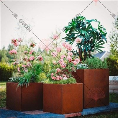 Ψηλός Corten Steel Planter