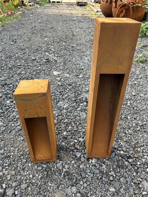 What Are Bollard Lights
