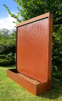 Rusty Steel Water Fountain