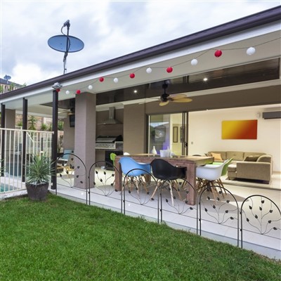 Μεταλλική Πτυσσόμενη Περίφραξη Κήπου